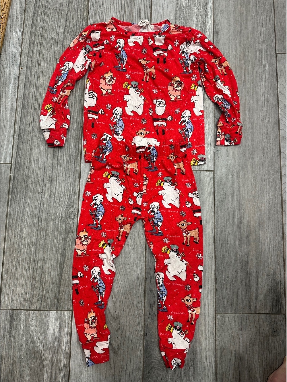 Velveteen 2T Red Christmas Themed Toddler Pajama Set